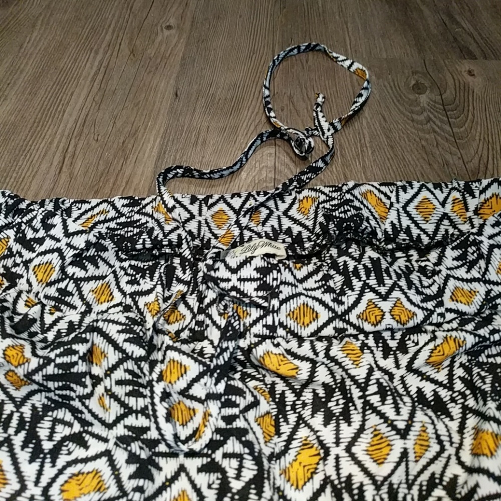 Pants - Picture 4 of 6